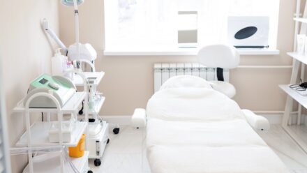 Med Spa Debt Consolidation: Paying Off MCAs and Leases | US Medical Funding