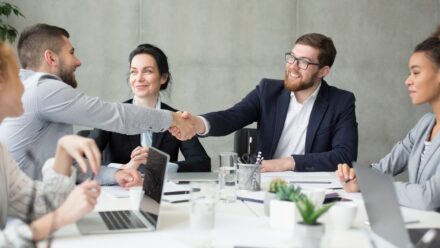Selling Your Pharmacy to an Employee Pharmacist | US Medical Funding