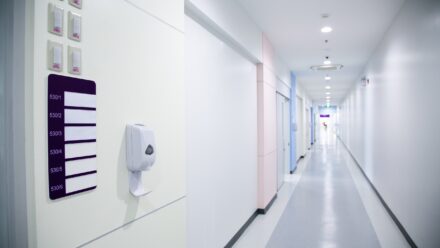 ASC Payer Mix: How Lenders Evaluate Surgery Center Revenue | US Medical Funding